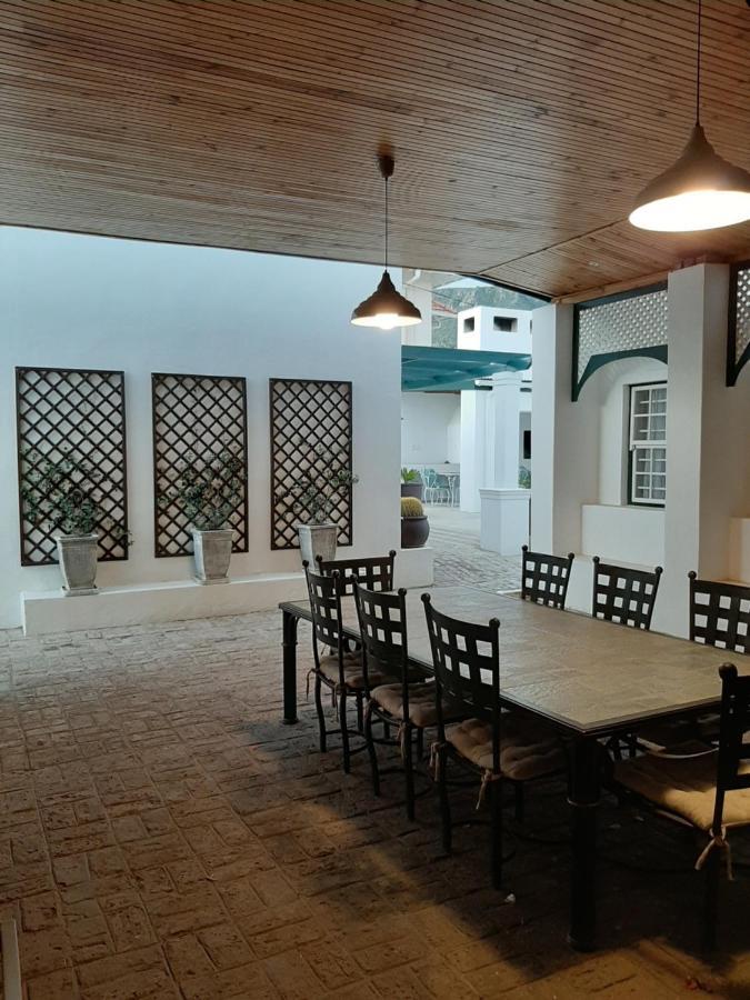 De Graaff Manor Hotell Eksteriør bilde
